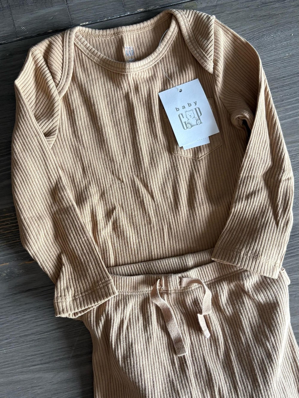 Tan Baby Gap Matching Ribbed Boy Set 12-18 Months